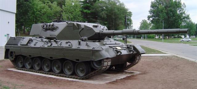 ألمانيا تزود التشيك بدبابات ليوبارد في مقابل تزويد أوكرانيا دبابات سوفييتية الصنع