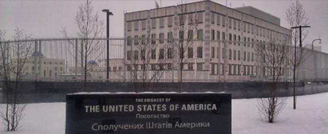 واشنطن تعيد فتح سفارتها في كييف