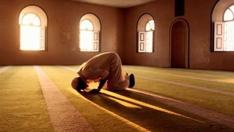 10 أسباب تعينك على الخشوع في الصلاة