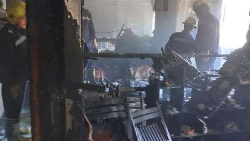 ندب خبراء الأدلة الجنائية لفحص موقع حريق كنيسة المنيرة بإمبابة