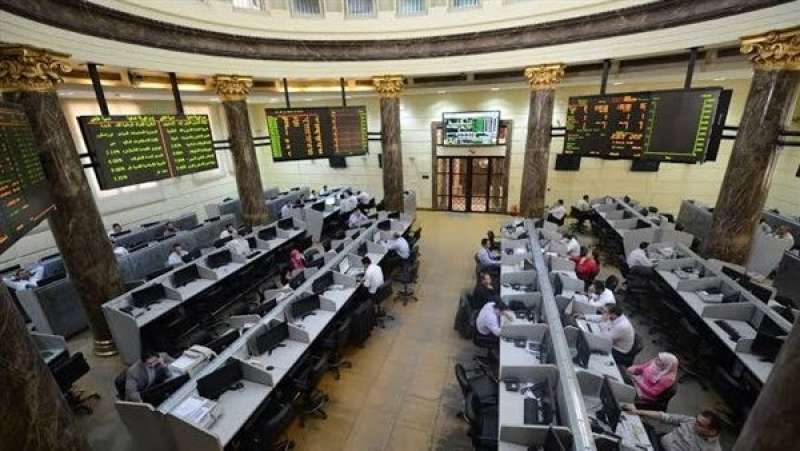 تراجع مؤشرات البورصة المصرية بختام تعاملات اليوم الأحد