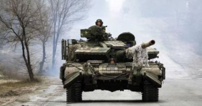 قائد القوات البرية الأوكرانية: قواتنا تتقدم باتجاه باخموت